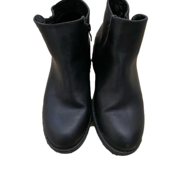 Luoika Shoes - Luoika Ankle Boots, Side Zipper Booties size 8